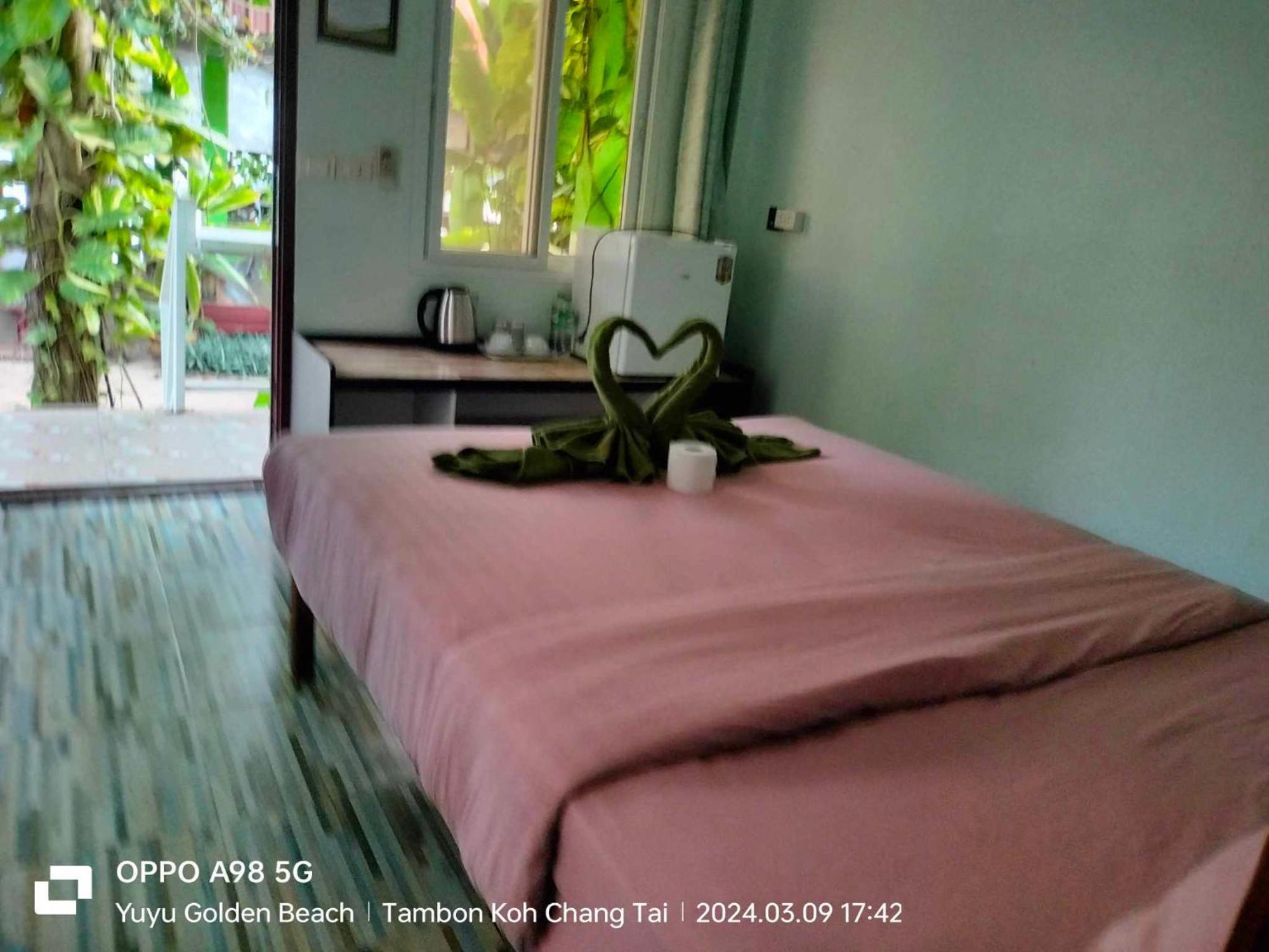 Yuyu Golden Beach Koh Chang Cameră foto